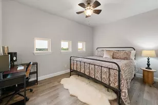 10613 Kyle Cir, Burleson, TX 76028 - Photo 25