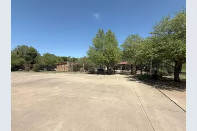 1099 Hidden Oaks Drive, Wills Point, TX 75169 - Photo 11