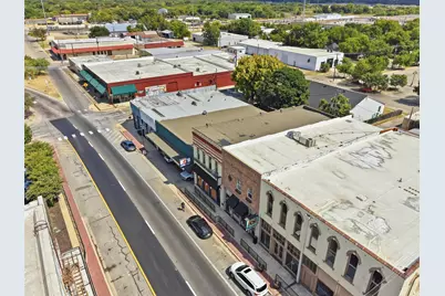 206 E Chambers Street, Cleburne, TX 76031 - Photo 19