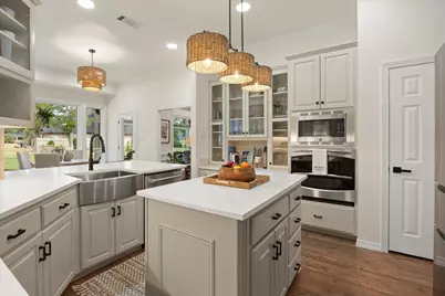 9604 Champions Drive, Granbury, TX 76049 - Photo 13