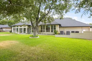 9604 Champions Dr, Granbury, TX 76049 - Photo 31