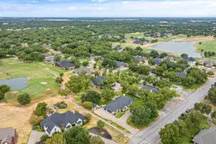 9604 Champions Dr, Granbury, TX 76049 - Photo 33