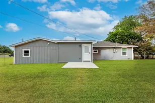 201 Deputy Larry Miller Dr, Granbury, TX 76048 - Photo 17
