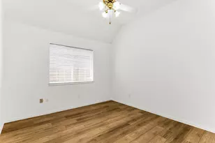 4033 Lamorna Dr, Plano, TX 75093 - Photo 11