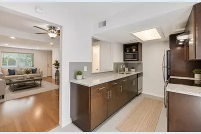 4525 Gilbert Avenue #207, Dallas, TX 75219 - Photo 3