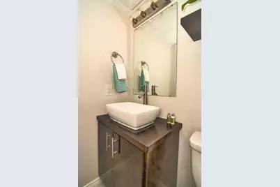 4525 Gilbert Avenue #207, Dallas, TX 75219 - Photo 7