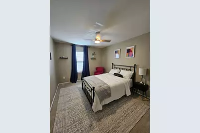 824 Green Heath Avenue, Fort Worth, TX 76120 - Photo 19