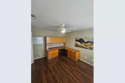824 Green Heath Avenue, Fort Worth, TX 76120 - Photo 23
