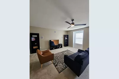 824 Green Heath Avenue, Fort Worth, TX 76120 - Photo 5