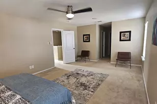 824 Green Heath Ave, Fort Worth, TX 76120 - Photo 13