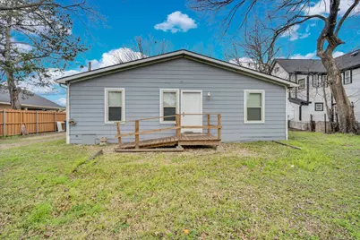 205 W Latimer Street, Ennis, TX 75119 - Photo 23
