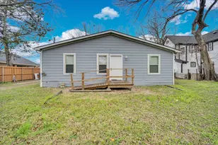 205 W Latimer St, Ennis, TX 75119 - Photo 23