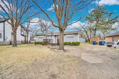 205 W Latimer Street, Ennis, TX 75119 - Photo 5