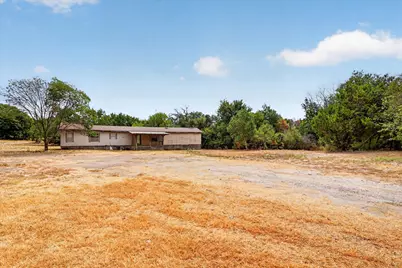 460 Valley View Drive, Azle, TX 76020 - Photo 3