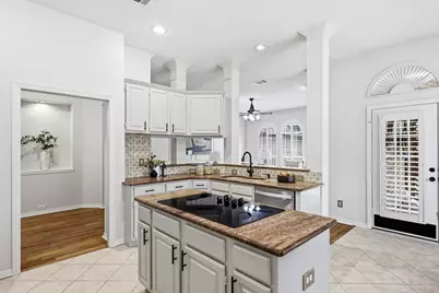 287 Tealwood Drive, Coppell, TX 75019 - Photo 9