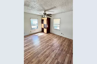 600 Travis Street, Nocona, TX 76255 - Photo 7