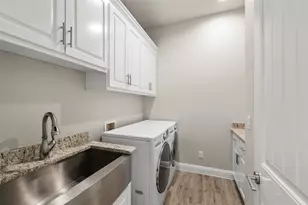 3203 Shamrock Ln, Forest Hill, TX 76119 - Photo 9