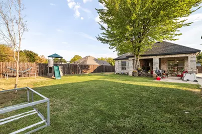 3203 Shamrock Lane, Forest Hill, TX 76119 - Photo 31