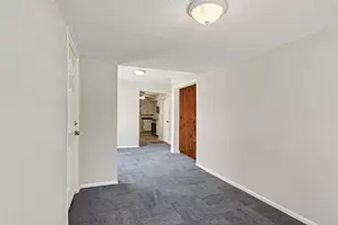 10609 Seagoville Rd, Dallas, TX 75217 - Photo 11