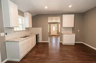 106 Northcott St, Nocona, TX 76255 - Photo 9