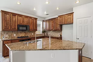 6811 Bendbrook Dr, Frisco, TX 75035 - Photo 15