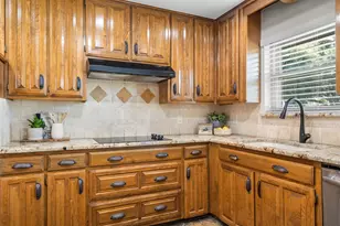 120 Park Ln, Double Oak, TX 75077 - Photo 17