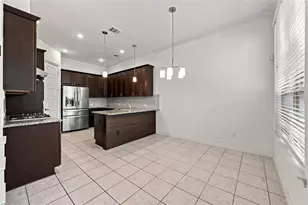 630 Patriot Ln, Irving, TX 75060 - Photo 9
