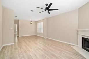 3957 Parkhaven Dr, Denton, TX 76210 - Photo 5