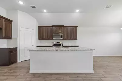 6248 Thunderwing Drive, Fort Worth, TX 76179 - Photo 5