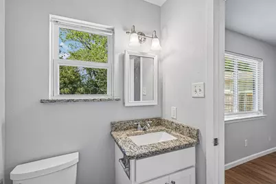 313 Meadowcreek Lane, Garland, TX 75043 - Photo 17
