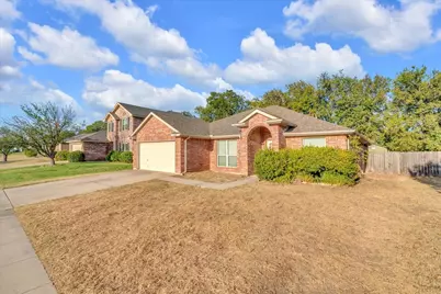 324 Marsha Street, Saginaw, TX 76179 - Photo 3