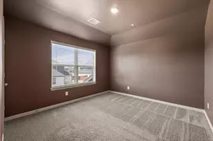 7119 Buchanan Dr, Grand Prairie, TX 75054 - Photo 15
