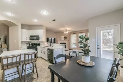 5009 Bedfordshire Drive, Fort Worth, TX 76135 - Photo 11