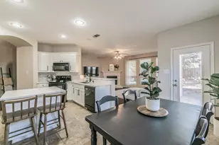5009 Bedfordshire Dr, Fort Worth, TX 76135 - Photo 11