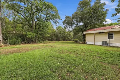 530 An County Rd 154, Palestine, TX 75801 - Photo 17