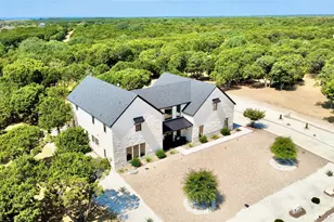 8104 Leven Links St, Cleburne, TX 76033 - Photo 39