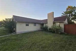 1813 Eastfield Dr, Richardson, TX 75081 - Photo 3