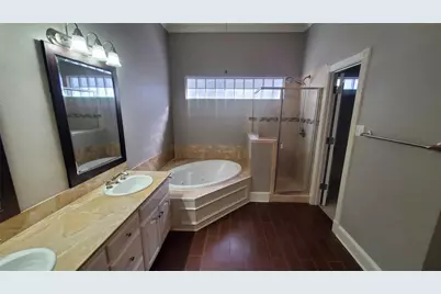3550 Knight Street, Dallas, TX 75219 - Photo 15
