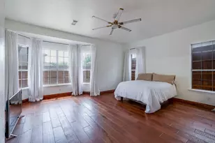 2603 Hopkins Dr, Grand Prairie, TX 75052 - Photo 19