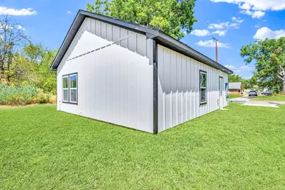 218 Calvert Street, Sulphur Springs, TX 75482 - Photo 21