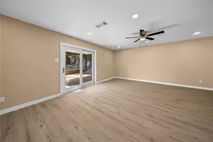 726 Holliday Ln, Duncanville, TX 75116 - Photo 7