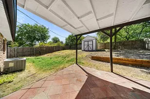 726 Holliday Ln, Duncanville, TX 75116 - Photo 31