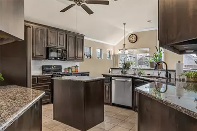 5920 Mackerel Drive, Fort Worth, TX 76179 - Photo 3