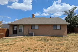 2727 Colonial Dr, Carrollton, TX 75007 - Photo 29