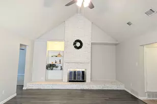 2727 Colonial Dr, Carrollton, TX 75007 - Photo 7