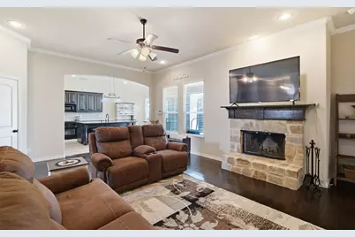 3112 White Horse Court, Granbury, TX 76049 - Photo 9