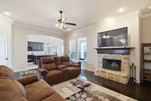 3112 White Horse Ct, Granbury, TX 76049 - Photo 9