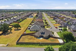 3112 White Horse Ct, Granbury, TX 76049 - Photo 37