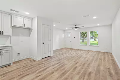 6106 Flagstaff Drive, Dallas, TX 75241 - Photo 7