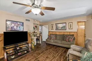 601 Line Dr, Gainesville, TX 76240 - Photo 15